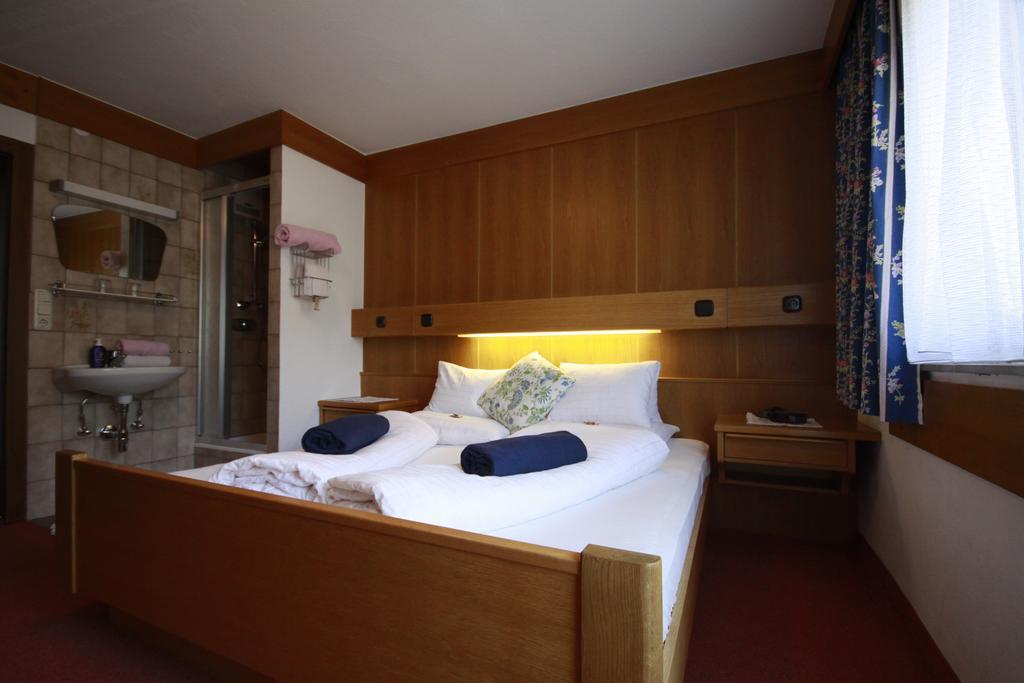 Privatzimmer Kammerlander Neukirchen am Großvenediger Kamer foto