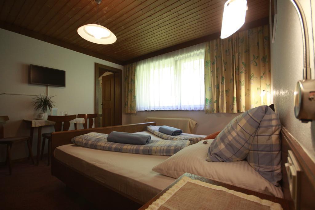 Privatzimmer Kammerlander Neukirchen am Großvenediger Kamer foto