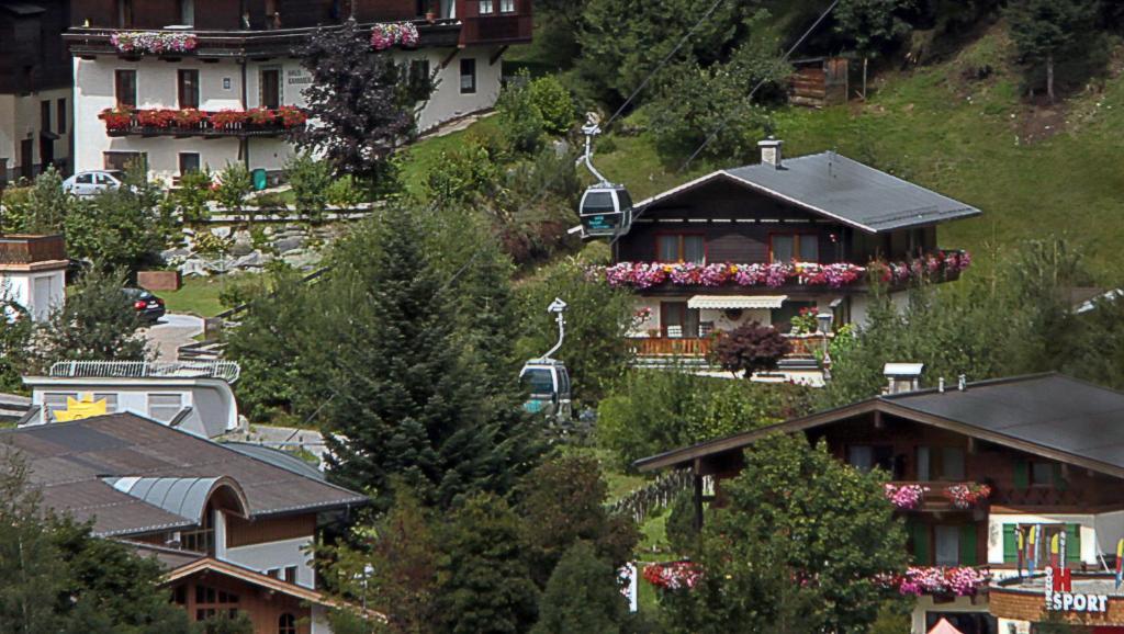 Privatzimmer Kammerlander Neukirchen am Großvenediger Kamer foto
