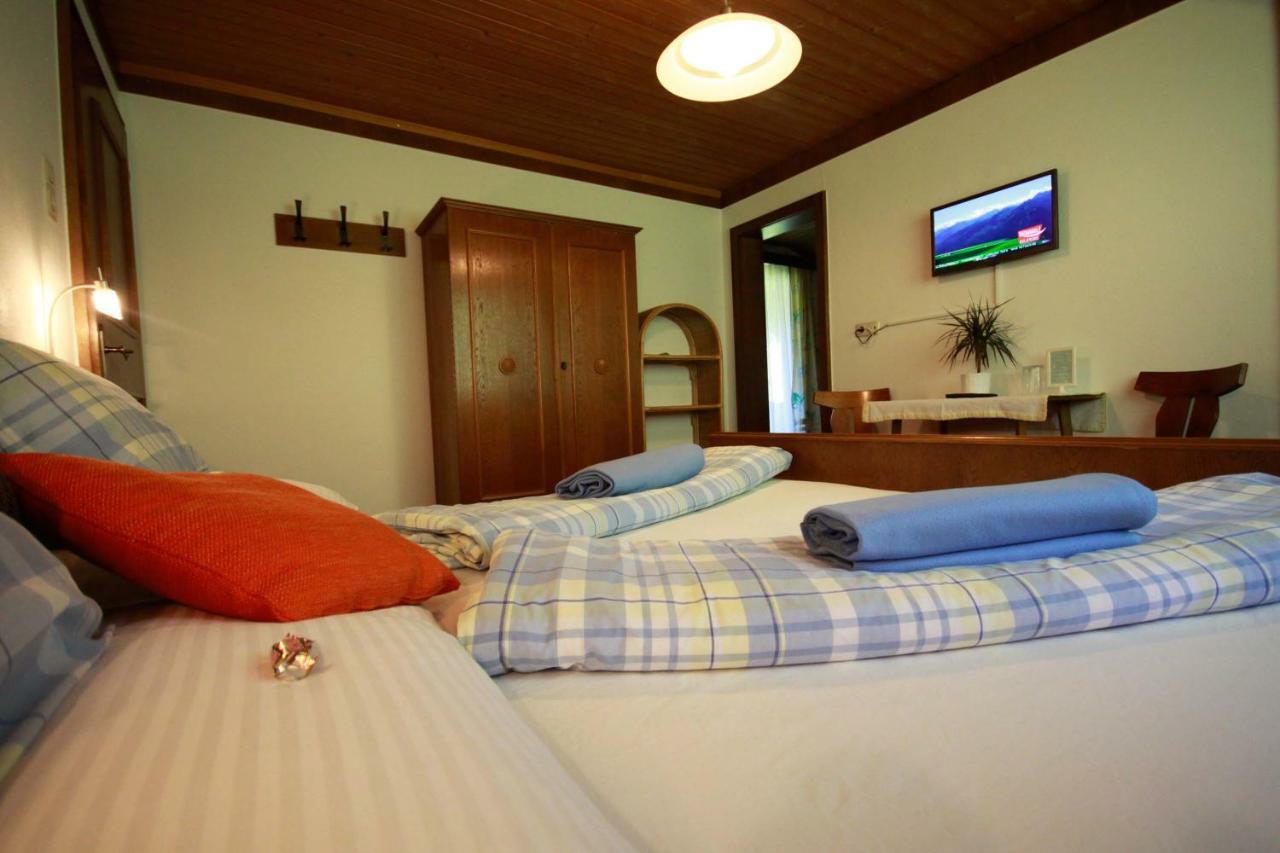 Privatzimmer Kammerlander Neukirchen am Großvenediger Buitenkant foto