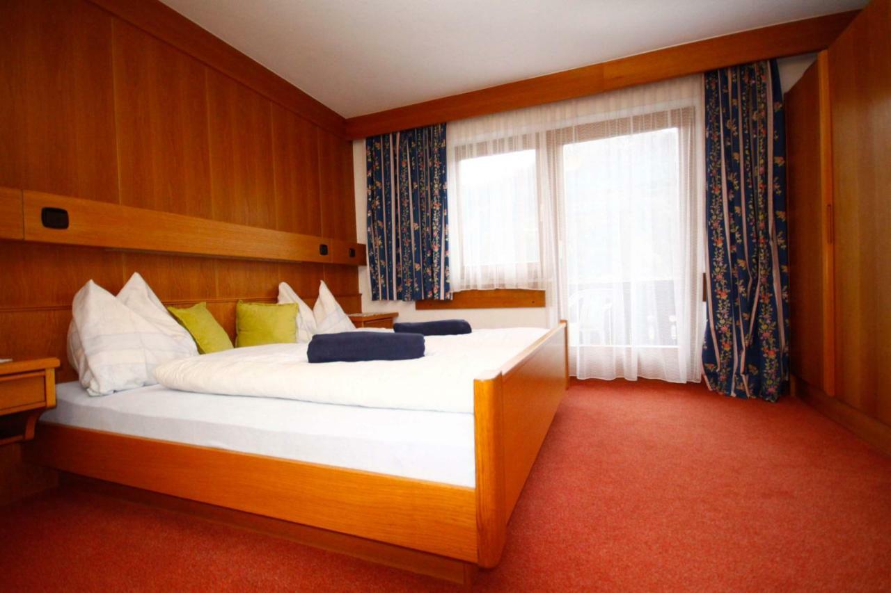 Privatzimmer Kammerlander Neukirchen am Großvenediger Buitenkant foto
